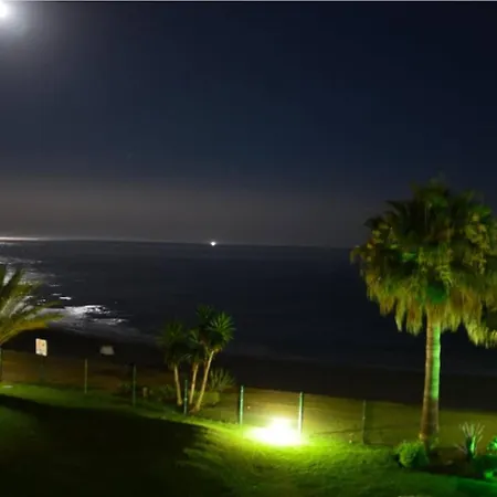 Hb - Comfortable Beachfront Lejlighed *