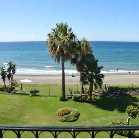 Hb - Comfortable Beachfront Lejlighed *