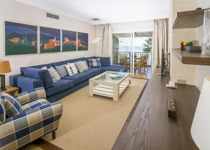 Hb - Comfortable Beachfront אסטפונה